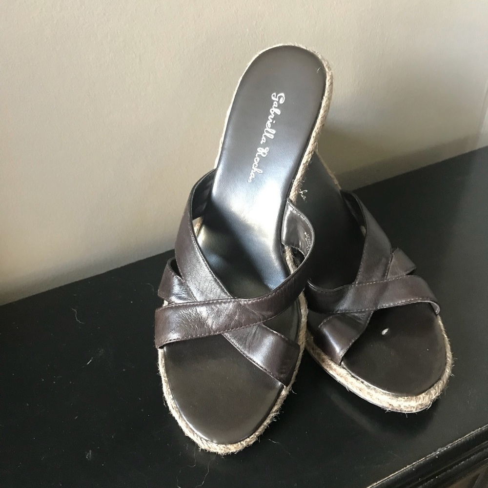 Lovely brown espadrilles💋   Gently worn. Sz 11💋